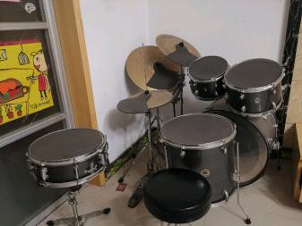 架子鼓全套加凳子加乐谱架 架子鼓全套加凳子加乐谱架