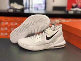 正品耐克阿迪达斯彪马折扣店、尾货,清仓价150左右 正品耐克阿迪达斯彪马折扣店、尾货,清仓价150左右